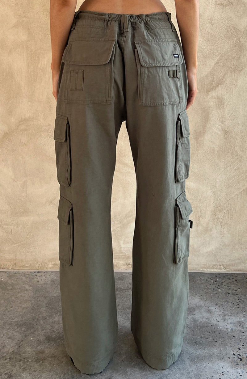 Tinashe Cargo Pants - Khaki